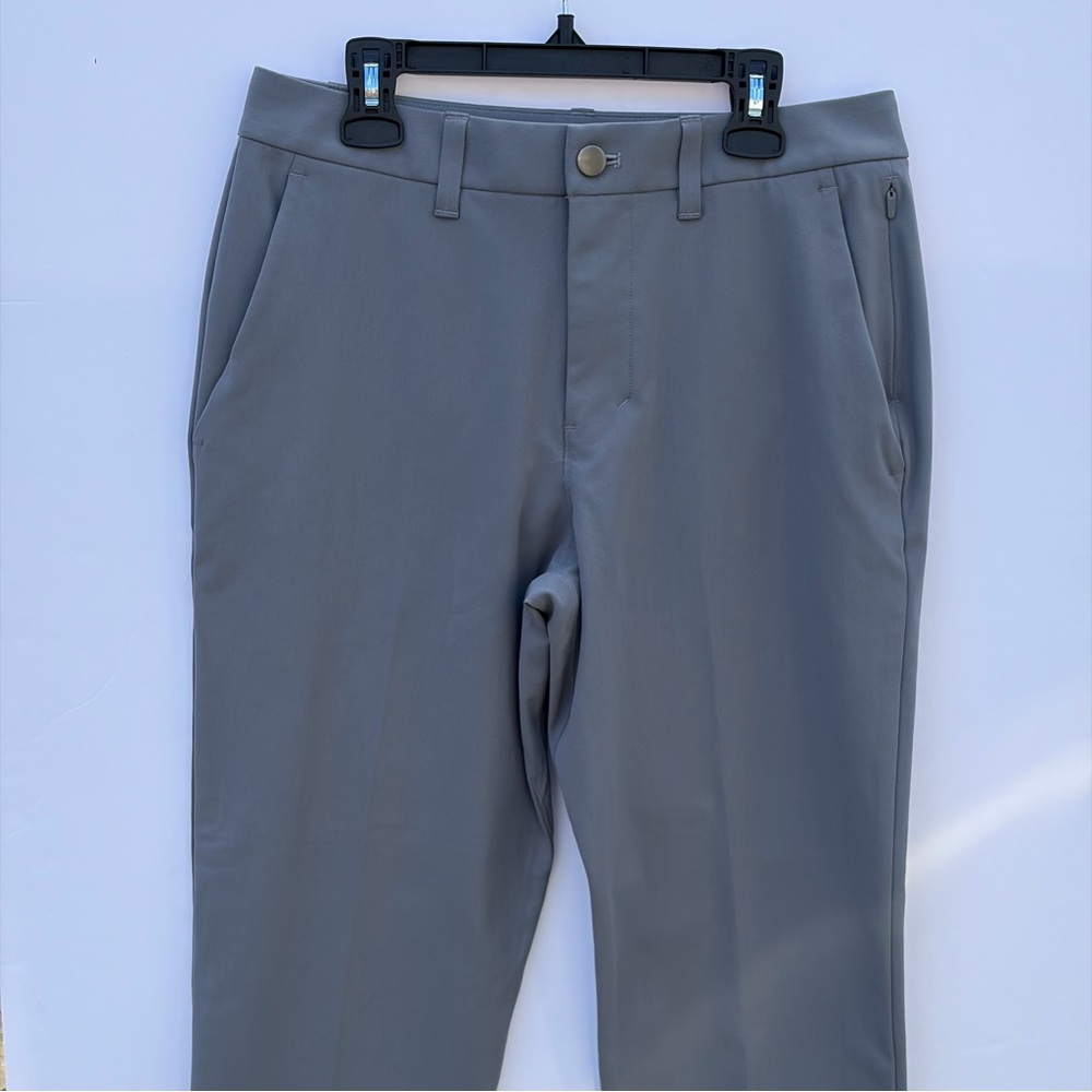 Lululemon Men’s ABC Slim-Fit Warpstream Trouser - size 28 - gently used